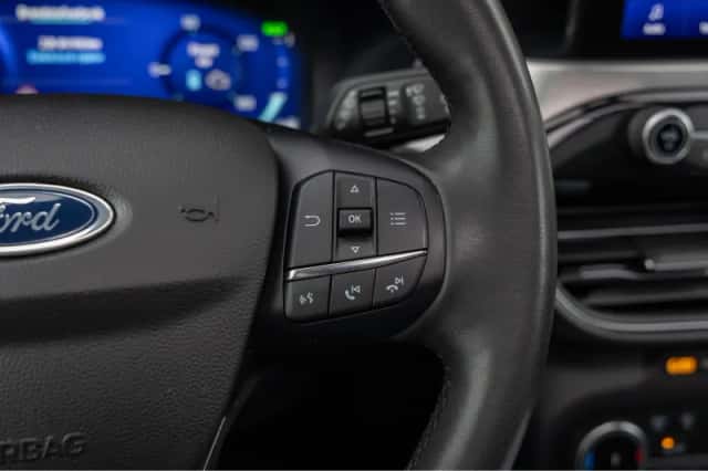 Ford Kuga (2023) thumbnail 29