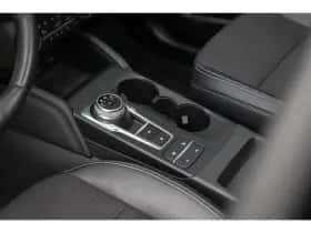 Ford Kuga (2023) thumbnail 32