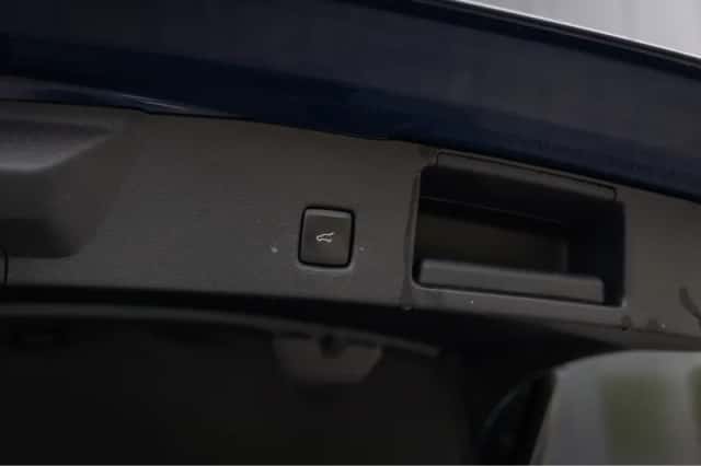 Ford Kuga (2023) thumbnail 34
