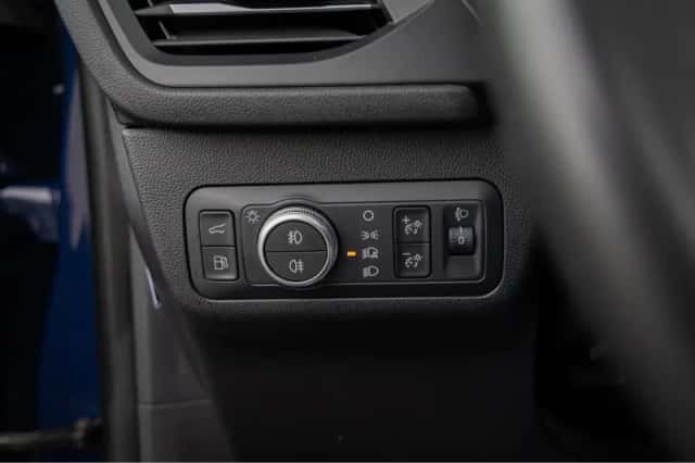Ford Kuga (2023) thumbnail 36