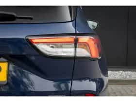 Ford Kuga (2023) thumbnail 44