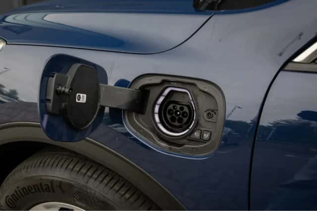 Ford Kuga (2023) thumbnail 45