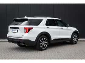 Ford Explorer (2024) thumbnail 2