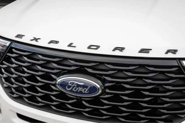 Ford Explorer (2024) thumbnail 40
