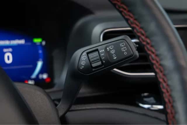 Ford Explorer (2024) thumbnail 49