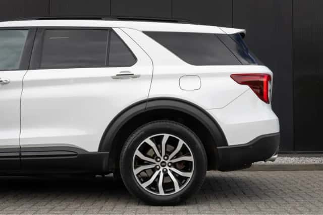 Ford Explorer (2024) thumbnail 7