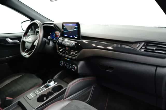 Ford Kuga (2023) thumbnail 24