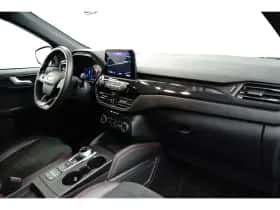 Ford Kuga (2023) thumbnail 24