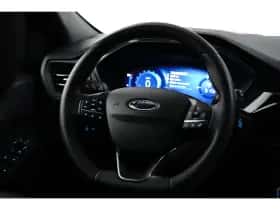 Ford Kuga (2023) thumbnail 10