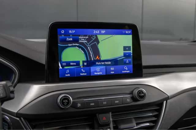 Ford Focus (2022) thumbnail 14