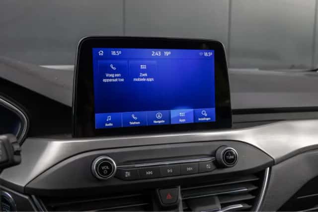 Ford Focus (2022) thumbnail 15