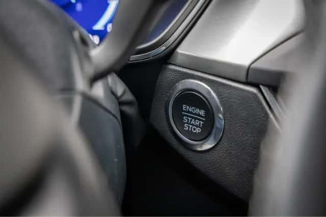 Ford Focus (2022) thumbnail 23
