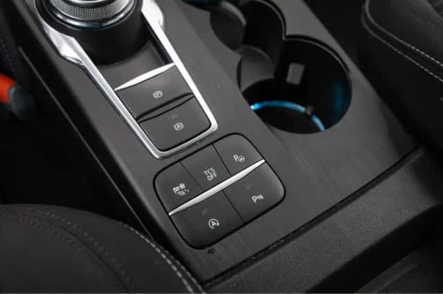 Ford Focus (2022) thumbnail 24