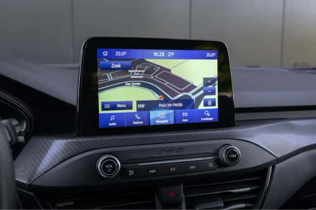 Ford Focus (2018) thumbnail 12