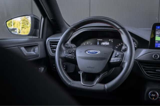 Ford Focus (2018) thumbnail 20