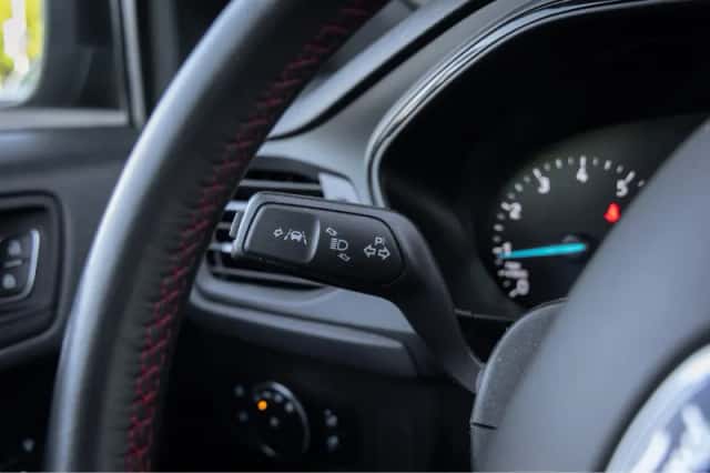 Ford Focus (2018) thumbnail 23