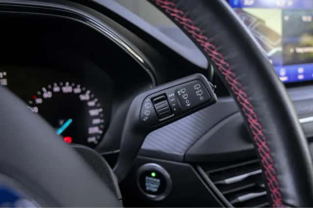 Ford Focus (2018) thumbnail 24