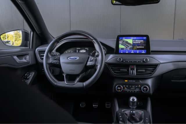 Ford Focus (2018) thumbnail 4