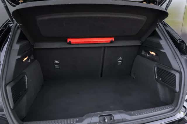 Ford Focus (2018) thumbnail 40