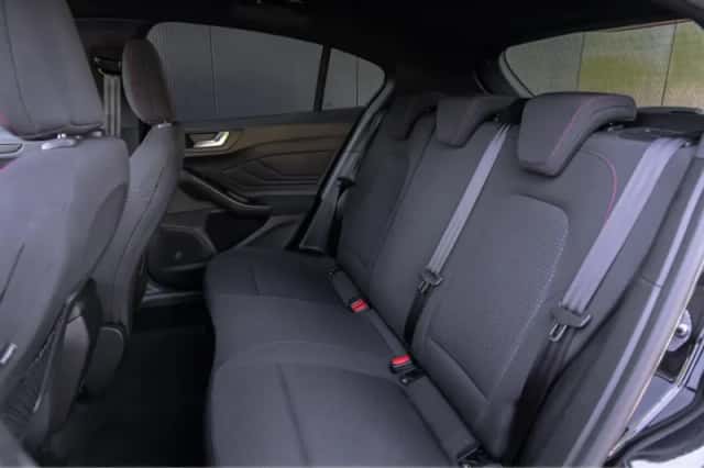 Ford Focus (2018) thumbnail 7