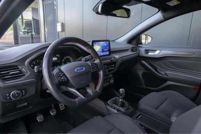 Ford Focus (2018) thumbnail 8