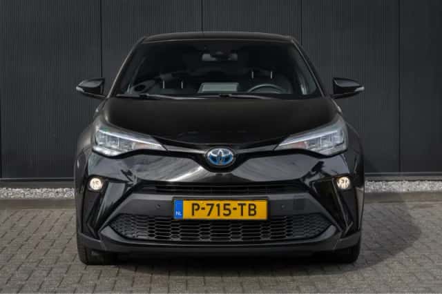 Toyota C-HR (2021) thumbnail 11
