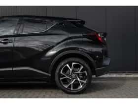 Toyota C-HR (2021) thumbnail 14