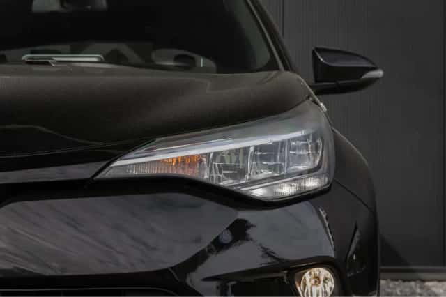 Toyota C-HR (2021) thumbnail 22