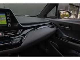 Toyota C-HR (2021) thumbnail 36