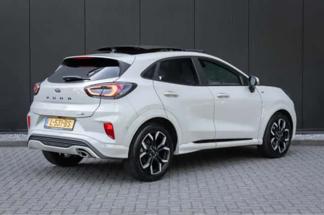 Ford Puma (2021) thumbnail 2