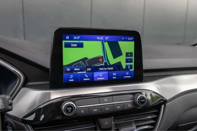Ford Kuga (2023) thumbnail 19