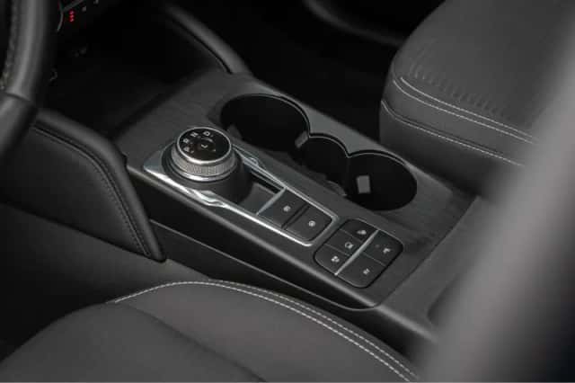 Ford Kuga (2023) thumbnail 32