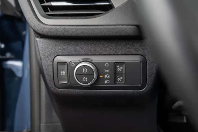 Ford Kuga (2023) thumbnail 33