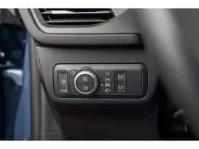 Ford Kuga (2023) thumbnail 33
