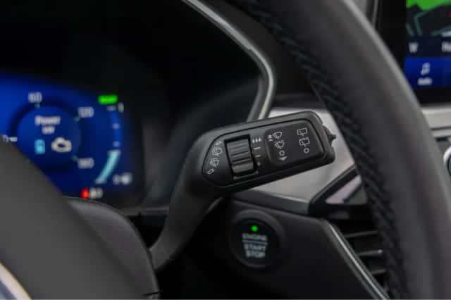 Ford Kuga (2023) thumbnail 36