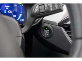 Ford Kuga (2023) thumbnail 37