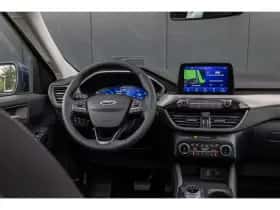 Ford Kuga (2023) thumbnail 40