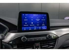 Ford Kuga (2023) thumbnail 19