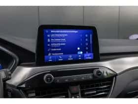 Ford Kuga (2023) thumbnail 21