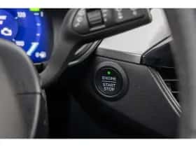 Ford Kuga (2023) thumbnail 32
