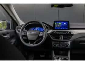 Ford Kuga (2023) thumbnail 34