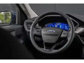 Ford Kuga (2023) thumbnail 35