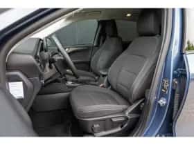 Ford Kuga (2023) thumbnail 8