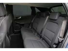Ford Kuga (2023) thumbnail 9