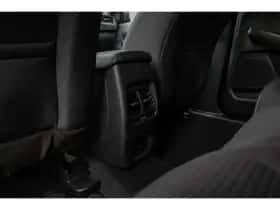 Ford Kuga (2023) thumbnail 10