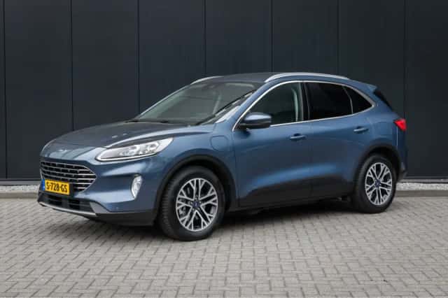 Ford Kuga (2020) thumbnail 1