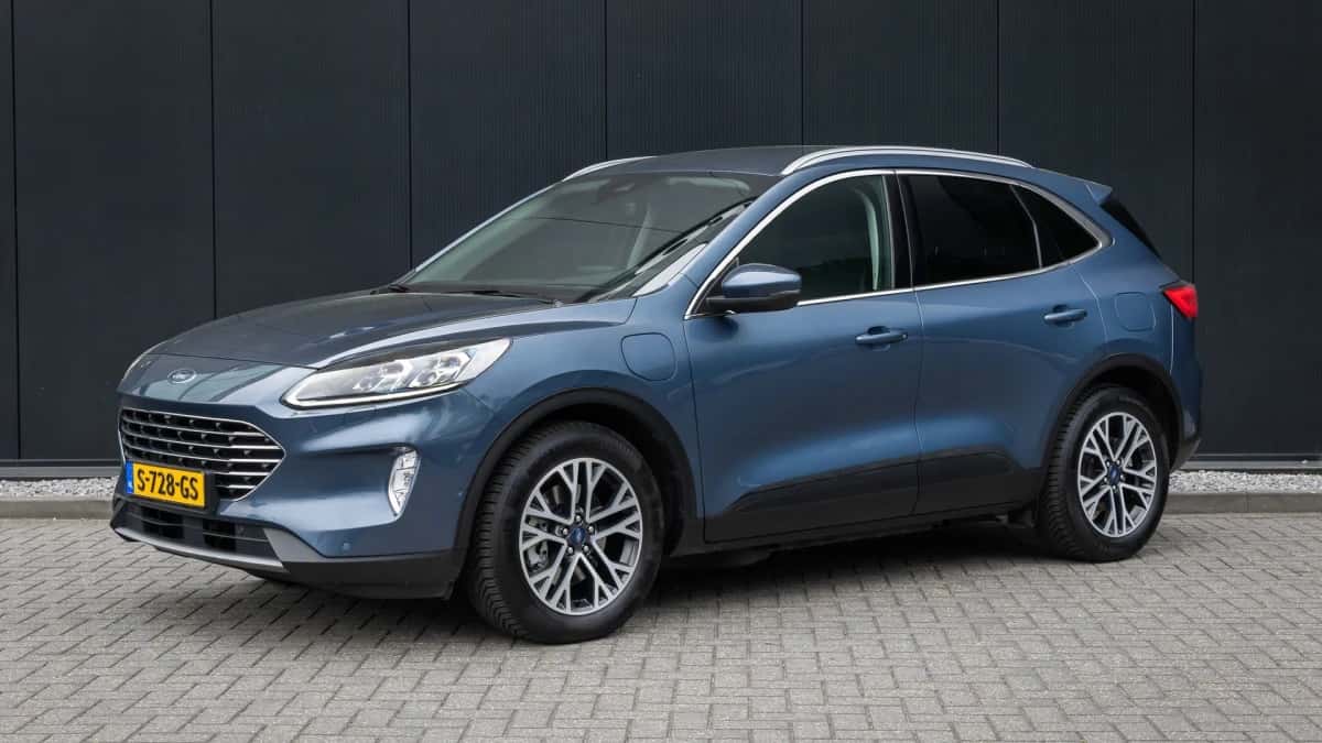 Ford Kuga (2020) — foto 1
