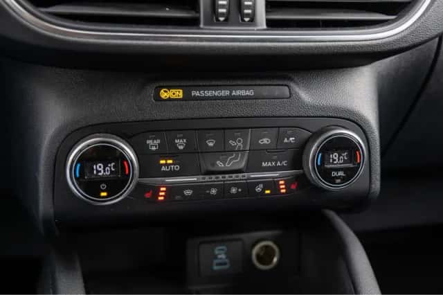 Ford Kuga (2020) thumbnail 28