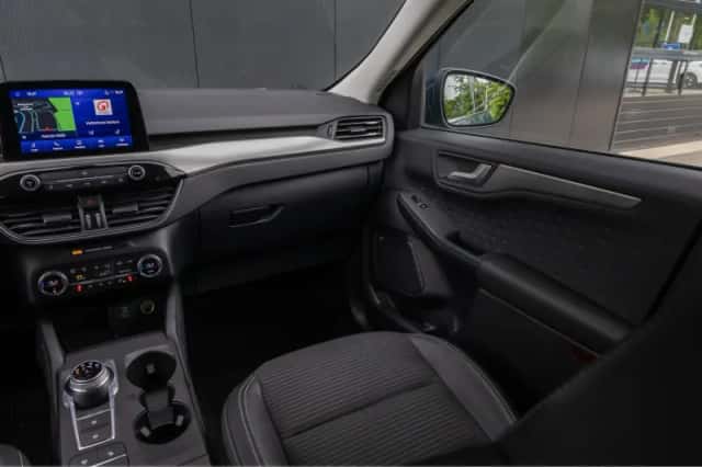 Ford Kuga (2020) thumbnail 39