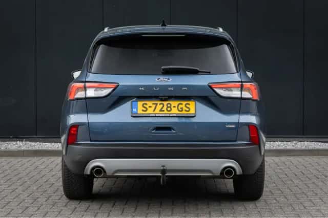 Ford Kuga (2020) thumbnail 5